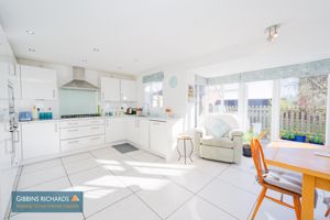 Photo 8- click for photo gallery